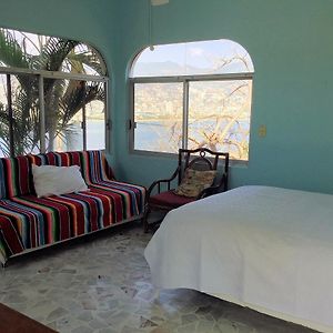 Suite Deluxe con Cama Queen